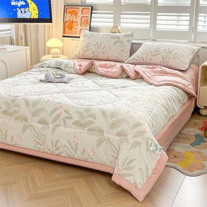 91家纺网 家纺一手货源 找家纺   壹张床  2025新款A类针织棉双层纱100%新疆棉花夏凉被《包检测》（提供买家秀） 秋日果实