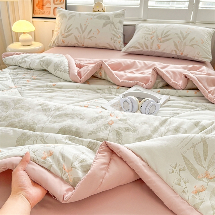 91家纺网 家纺一手货源 找家纺   壹张床  2025新款A类针织棉双层纱100%新疆棉花夏凉被《包检测》（提供买家秀） 秋日果实