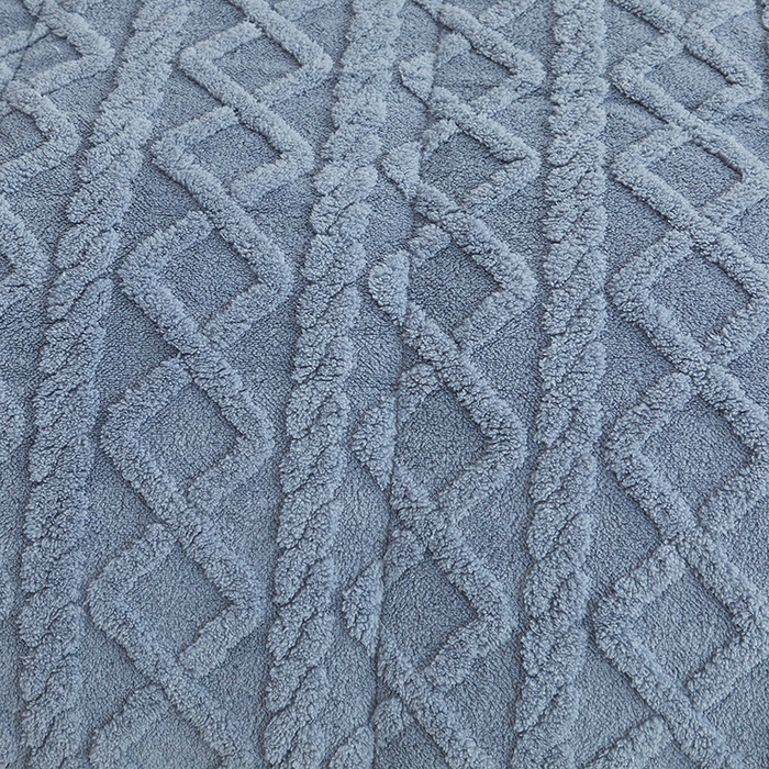91家纺网 家纺一手货源 找家纺 澳梵家居 2025新款塔芙绒提花毛毯盖毯 柔雾蓝-白