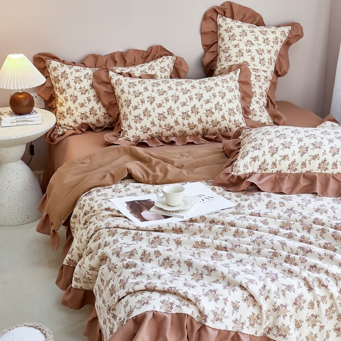 91家纺网 家纺一手货源 找家纺 梦莱斯2025新款针织棉夏被四件套 枫叶小镇