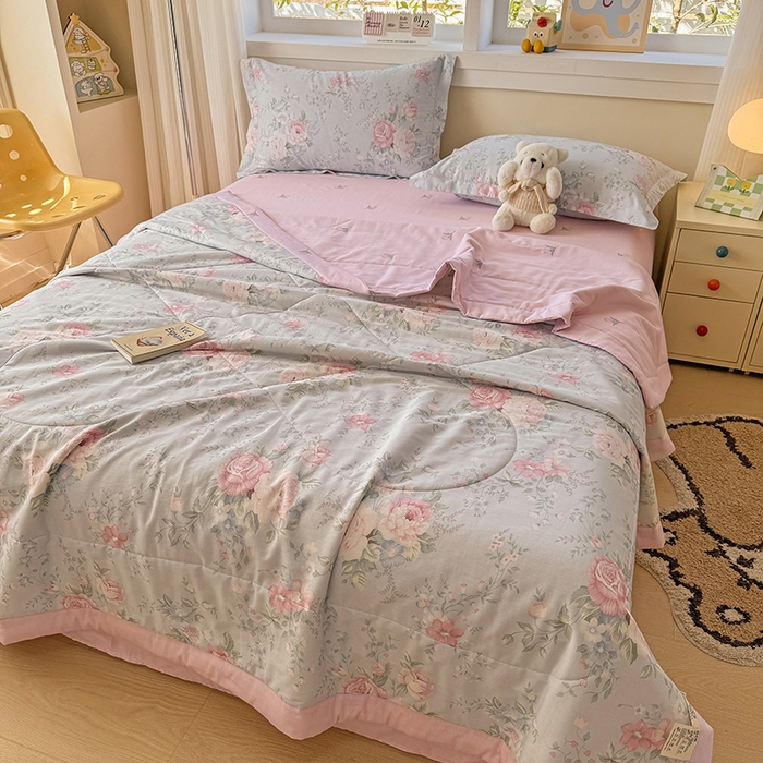 91家纺网 家纺一手货源 找家纺 梦依依 2025新款小清新印花系列里外全棉棉花被夏被四件套 华庭庄园-蓝