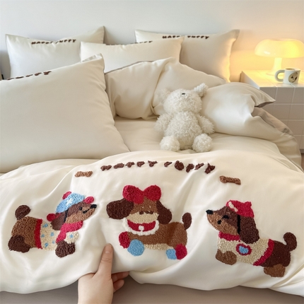 91家纺网 家纺一手货源 找家纺 （总）DC 2025新款B类天丝双拼毛巾绣四件套--动物王国系列