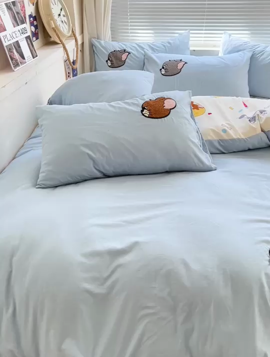 91家纺网 家纺一手货源 找家纺 罗亿家纺 2025新款云朵棉可爱毛巾绣系列四件套 汤姆和杰瑞