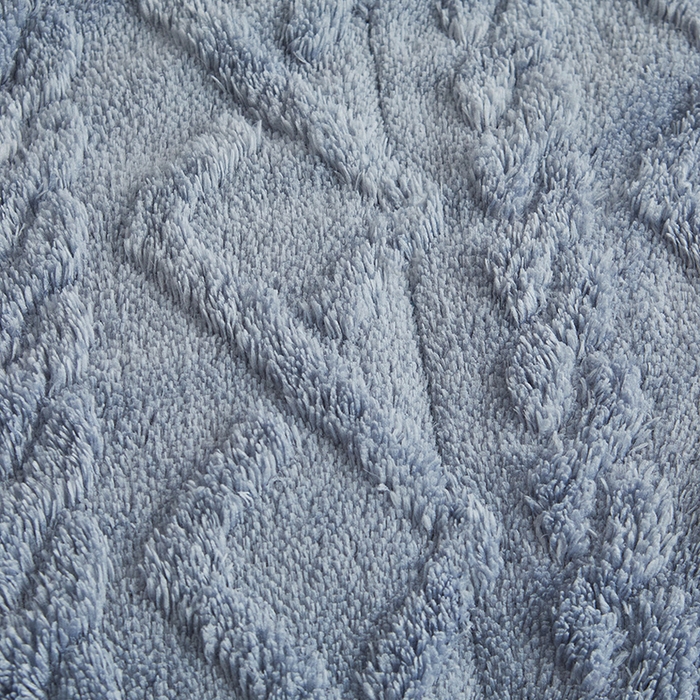 91家纺网 家纺一手货源 找家纺 澳梵家居 2025新款塔芙绒提花毛毯盖毯 柔雾蓝-灰