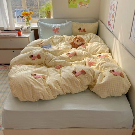 2025新款蝴蝶结腊肠狗毛巾绣云朵棉四件套 黄格腊肠狗