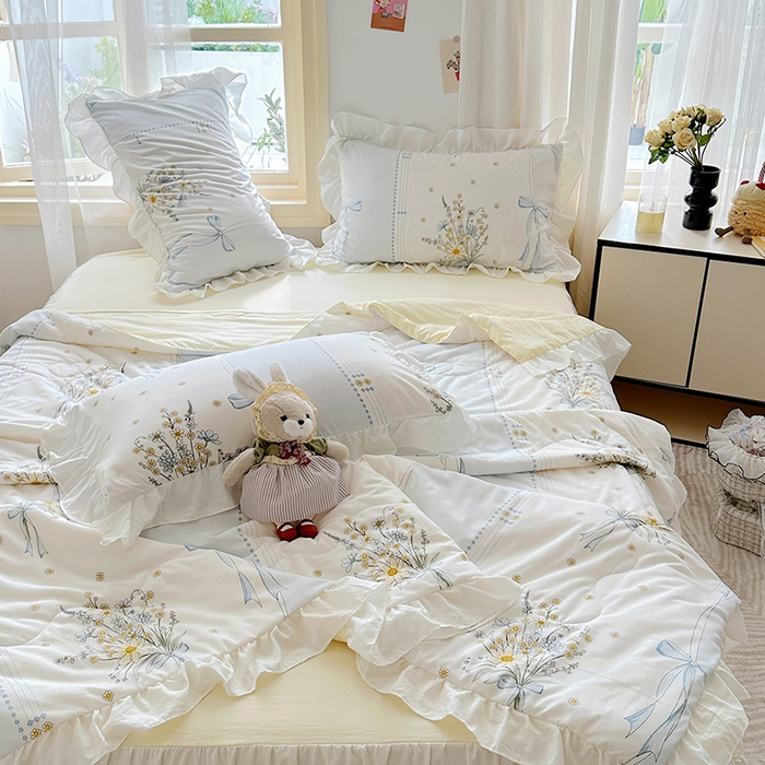 91家纺网 家纺一手货源 找家纺 家贝爱 2025新款泡泡纱水洗棉花边床单/床裙款夏被四件套夏凉被 莫兰清香