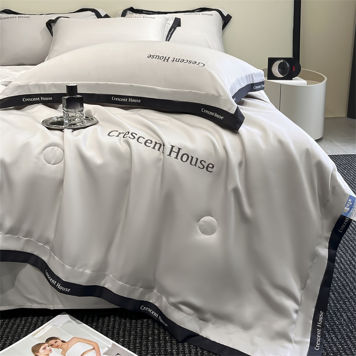 91家纺网 家纺一手货源 找家纺 笙意家纺 2025新款水洗冰丝夏被四件套-卡瑞娜系列 山灰