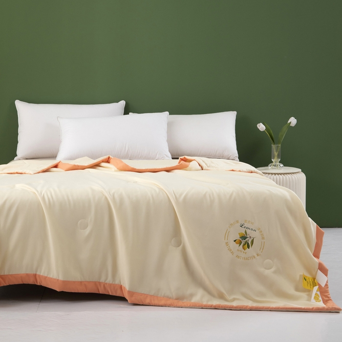 91家纺网 家纺一手货源 找家纺 帕芬鸟 2025新款亲肤磨毛夏被 米黄