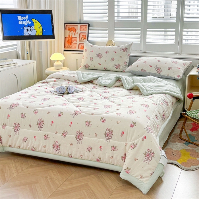 91家纺网 家纺一手货源 找家纺   壹张床  2025新款A类针织棉双层纱100%新疆棉花夏凉被《包检测》（提供买家秀） 春日蘑菇