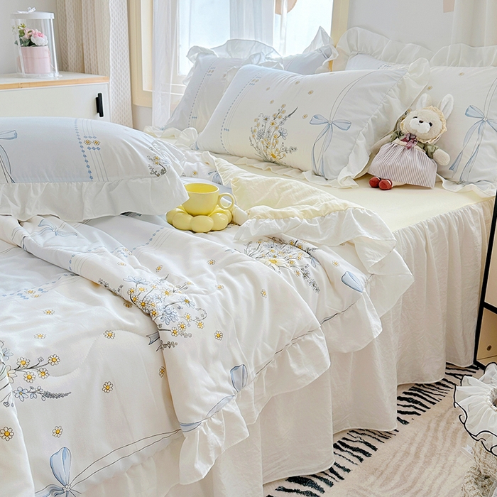 91家纺网 家纺一手货源 找家纺 家贝爱 2025新款泡泡纱水洗棉花边床单/床裙款夏被四件套夏凉被 莫兰清香