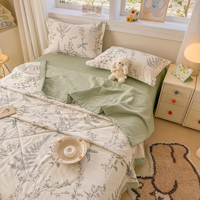 91家纺网 家纺一手货源 找家纺 梦依依 2025新款小清新印花系列里外全棉棉花被夏被四件套 春涧