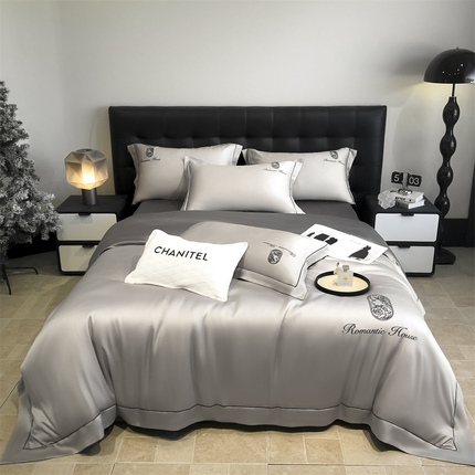 91家纺网 家纺一手货源 找家纺 （总）床绮 2025新款水洗真丝刺绣四件套-以爱之名-风格二