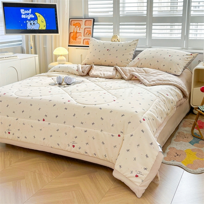 91家纺网 家纺一手货源 找家纺   壹张床  2025新款A类针织棉双层纱100%新疆棉花夏凉被《包检测》（提供买家秀） 蝴蝶情结