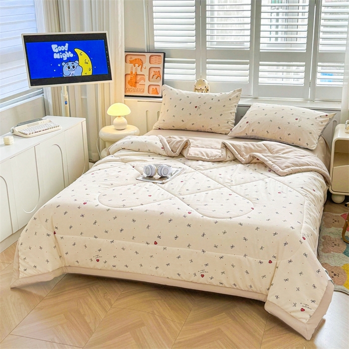 91家纺网 家纺一手货源 找家纺   壹张床  2025新款A类针织棉双层纱100%新疆棉花夏凉被《包检测》（提供买家秀） 蝴蝶情结