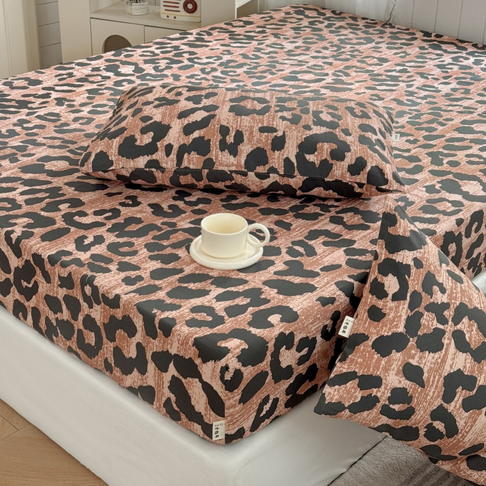 91家纺网 家纺一手货源 找家纺 莱登卡奴 新款A类100%全棉老粗布单品系列 魅野