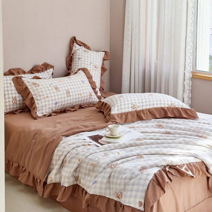 91家纺网 家纺一手货源 找家纺 梦莱斯2025新款针织棉夏被四件套 女仆熊