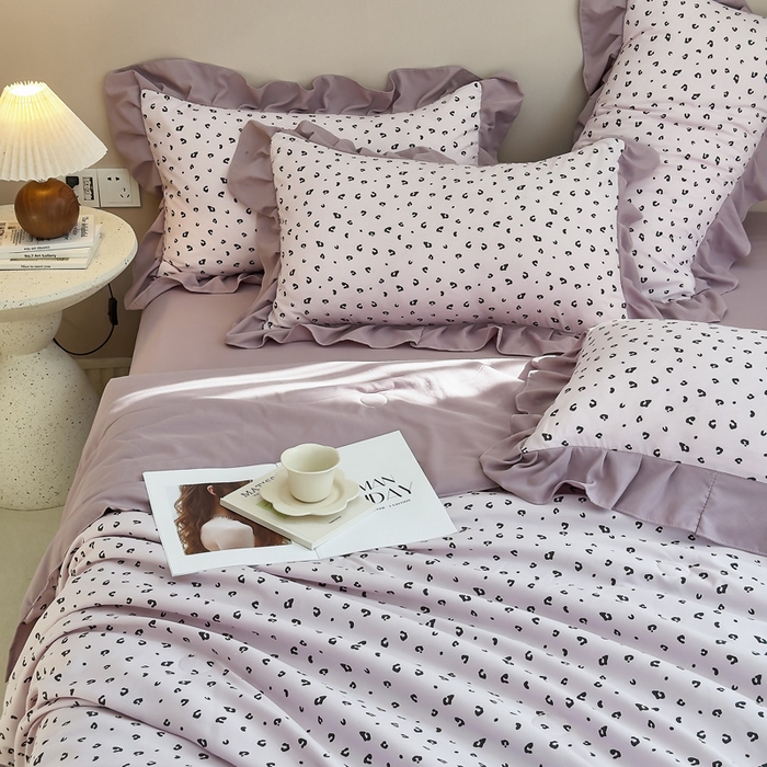 91家纺网 家纺一手货源 找家纺 梦莱斯2025新款针织棉夏被四件套 粉点豹纹