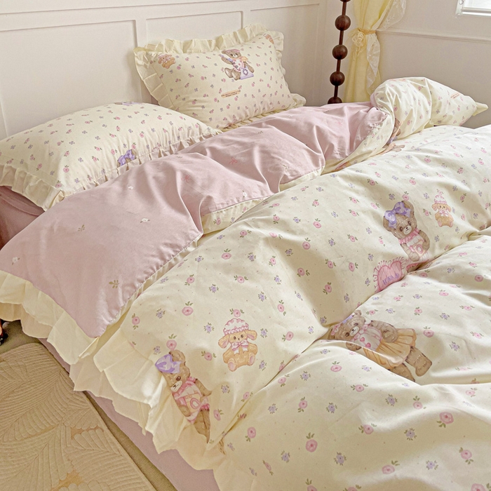 91家纺网 家纺一手货源 找家纺 澳梵家居 2025新款全棉印花韩版花间捕梦四件套 乖乖熊