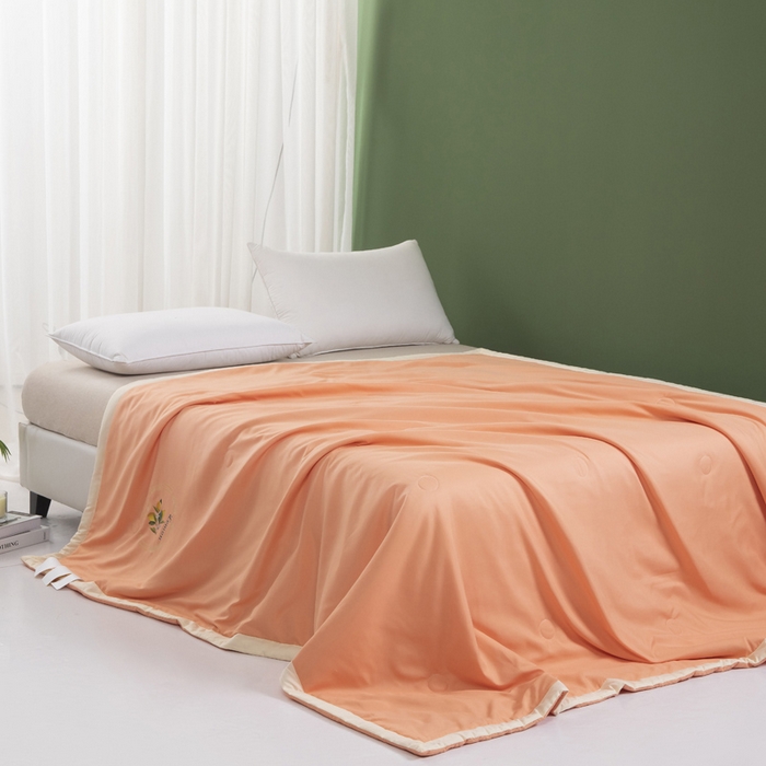 91家纺网 家纺一手货源 找家纺 帕芬鸟 2025新款亲肤磨毛夏被 橙色