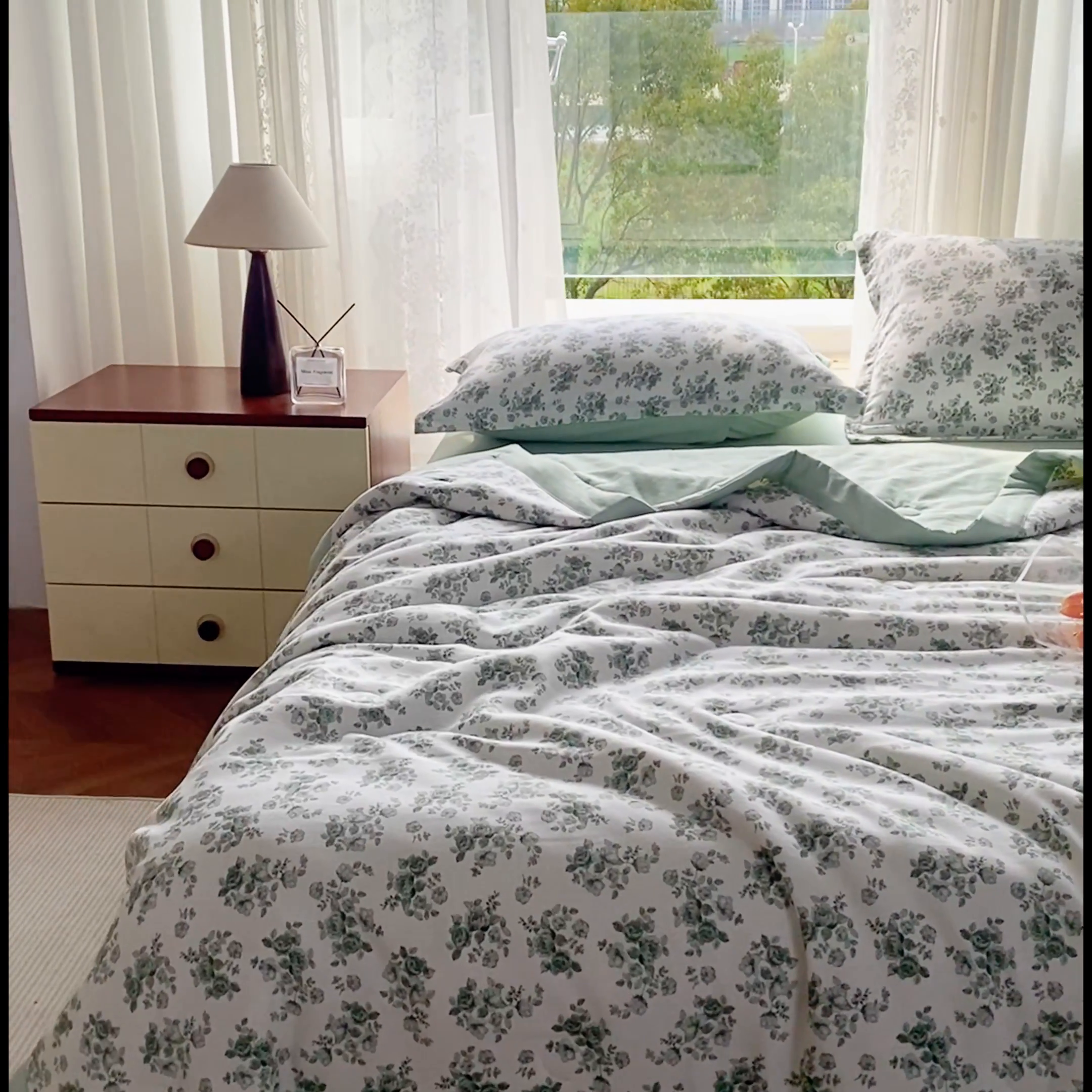 91家纺网 家纺一手货源 找家纺 （总）左右家纺 2025新款亲肤舒适A类双层纱大豆夏被夏凉被空调被