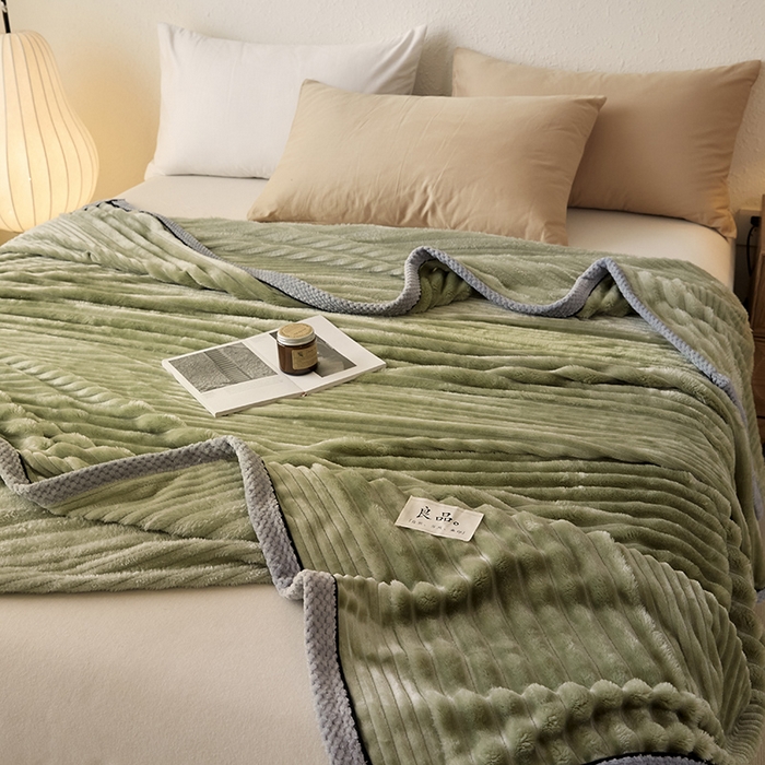 91家纺网 家纺一手货源 找家纺 （总）澳梵家居 2025新款魔法绒糯糯绒提花抽条毛毯盖毯