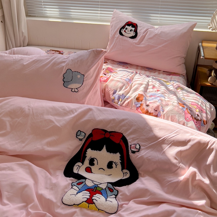 91家纺网 家纺一手货源 找家纺 罗亿家纺 2025新款云朵棉可爱毛巾绣系列四件套 不二家公主