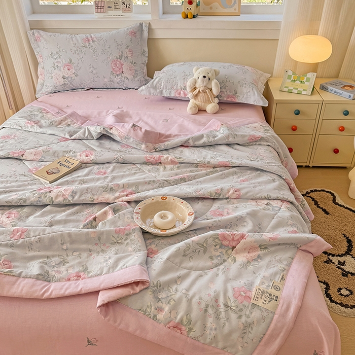 91家纺网 家纺一手货源 找家纺 梦依依 2025新款小清新印花系列里外全棉棉花被夏被四件套 华庭庄园-蓝