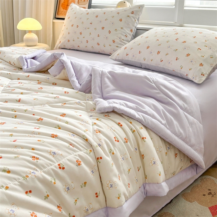 91家纺网 家纺一手货源 找家纺   壹张床  2025新款A类针织棉双层纱100%新疆棉花夏凉被《包检测》（提供买家秀） 花丛小熊