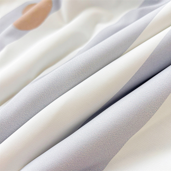 91家纺网 家纺一手货源 找家纺 雯豆2025春夏新款凉感丝夏被空调被子印花A类卡通小清新夏被 冰丝夏被四件套-条纹兔