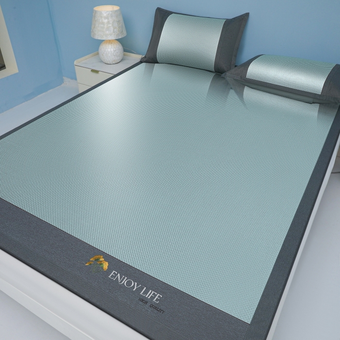 91家纺网 家纺一手货源 找家纺 尚品凤凰 2025新款小米花冰藤凉席 绿色