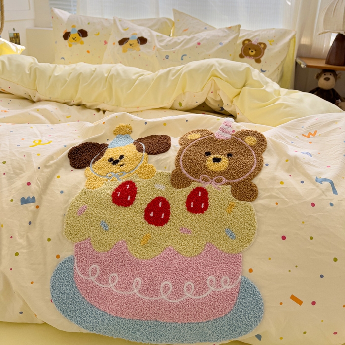 91家纺网 家纺一手货源 找家纺 罗亿家纺 2025新款云朵棉可爱毛巾绣系列四件套 芝士蛋糕熊