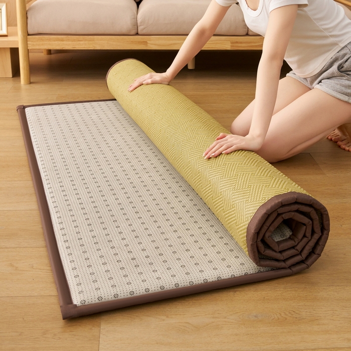 91家纺网 家纺一手货源 找家纺 艺博床垫 2025新款竹藤席地垫 饼干花-绿