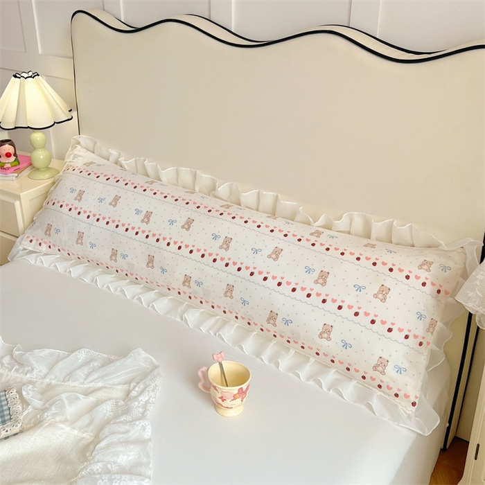 91家纺网 家纺一手货源 找家纺 梦舒羽2025新款针织棉双层纱花边枕头套情侣双人枕套枕芯套枕头内胆套 花边款-草莓熊宝