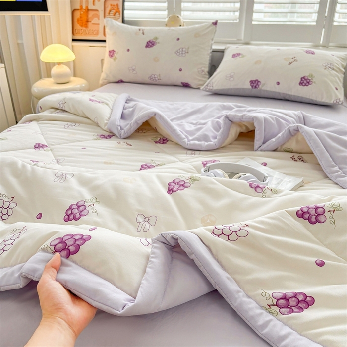 91家纺网 家纺一手货源 找家纺   壹张床  2025新款A类针织棉双层纱100%新疆棉花夏凉被《包检测》（提供买家秀） 紫葡萄