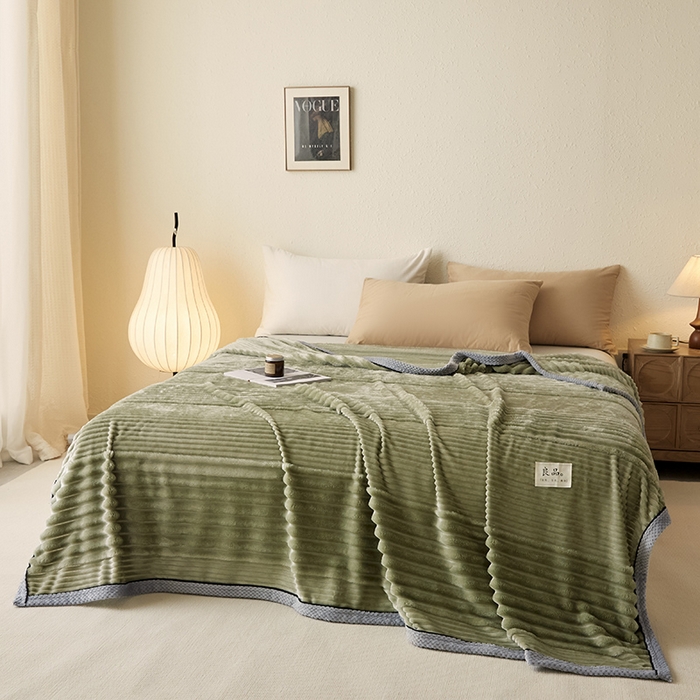 91家纺网 家纺一手货源 找家纺 （总）澳梵家居 2025新款魔法绒糯糯绒提花抽条毛毯盖毯