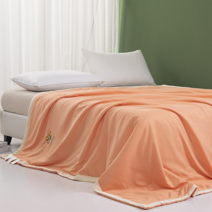 91家纺网 家纺一手货源 找家纺 帕芬鸟 2025新款亲肤磨毛夏被 橙色