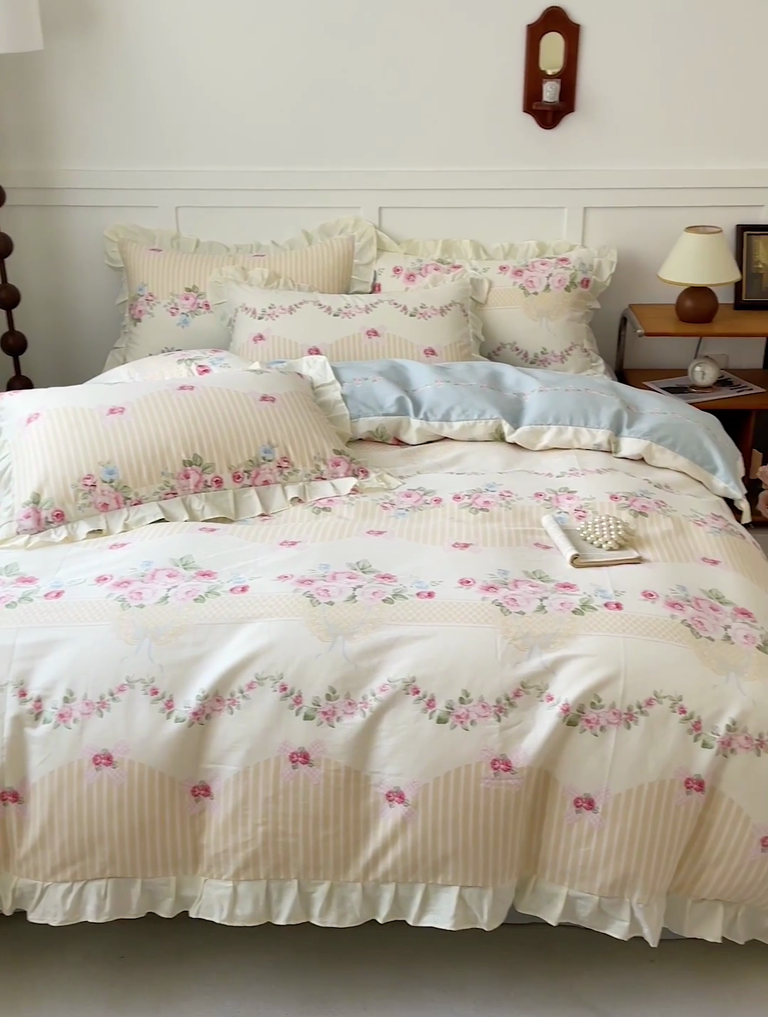 91家纺网 家纺一手货源 找家纺 澳梵家居 2025新款全棉印花韩版花间捕梦四件套 春寻