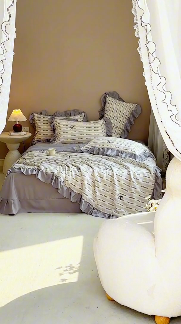 91家纺网 家纺一手货源 找家纺 梦莱斯2025新款针织棉夏被四件套 蝴蝶淑女