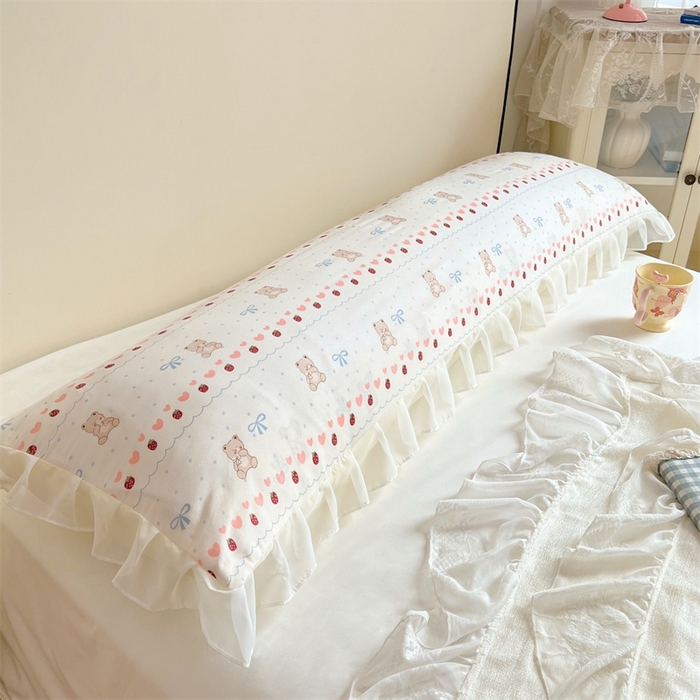 91家纺网 家纺一手货源 找家纺 梦舒羽2025新款针织棉双层纱花边枕头套情侣双人枕套枕芯套枕头内胆套 花边款-草莓熊宝