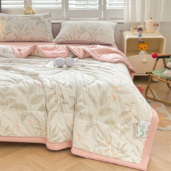 91家纺网 家纺一手货源 找家纺   壹张床  2025新款A类针织棉双层纱100%新疆棉花夏凉被《包检测》（提供买家秀） 秋日果实