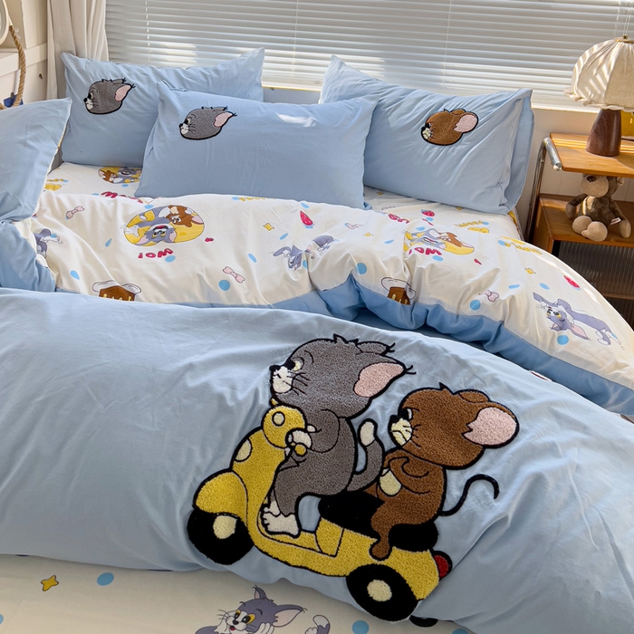 91家纺网 家纺一手货源 找家纺 罗亿家纺 2025新款云朵棉可爱毛巾绣系列四件套 汤姆和杰瑞