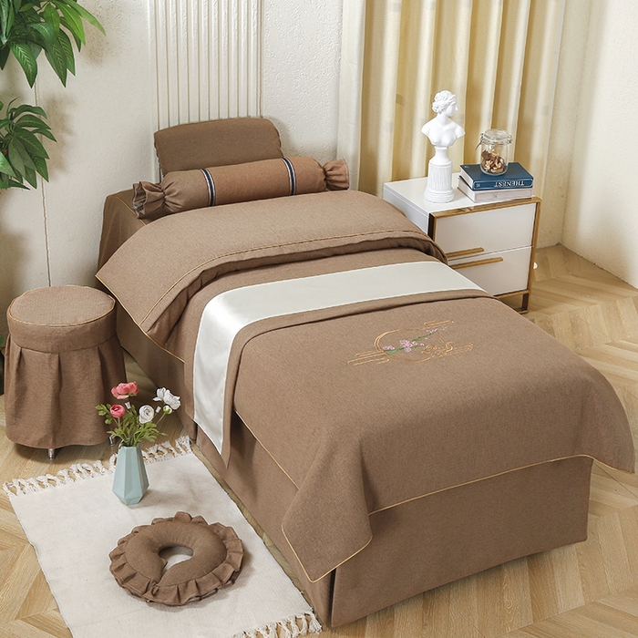 91家纺网 家纺一手货源 找家纺 芙怡 2025春夏新款8023款棉麻绒美 容床罩-花颜系列 花颜-浅咖