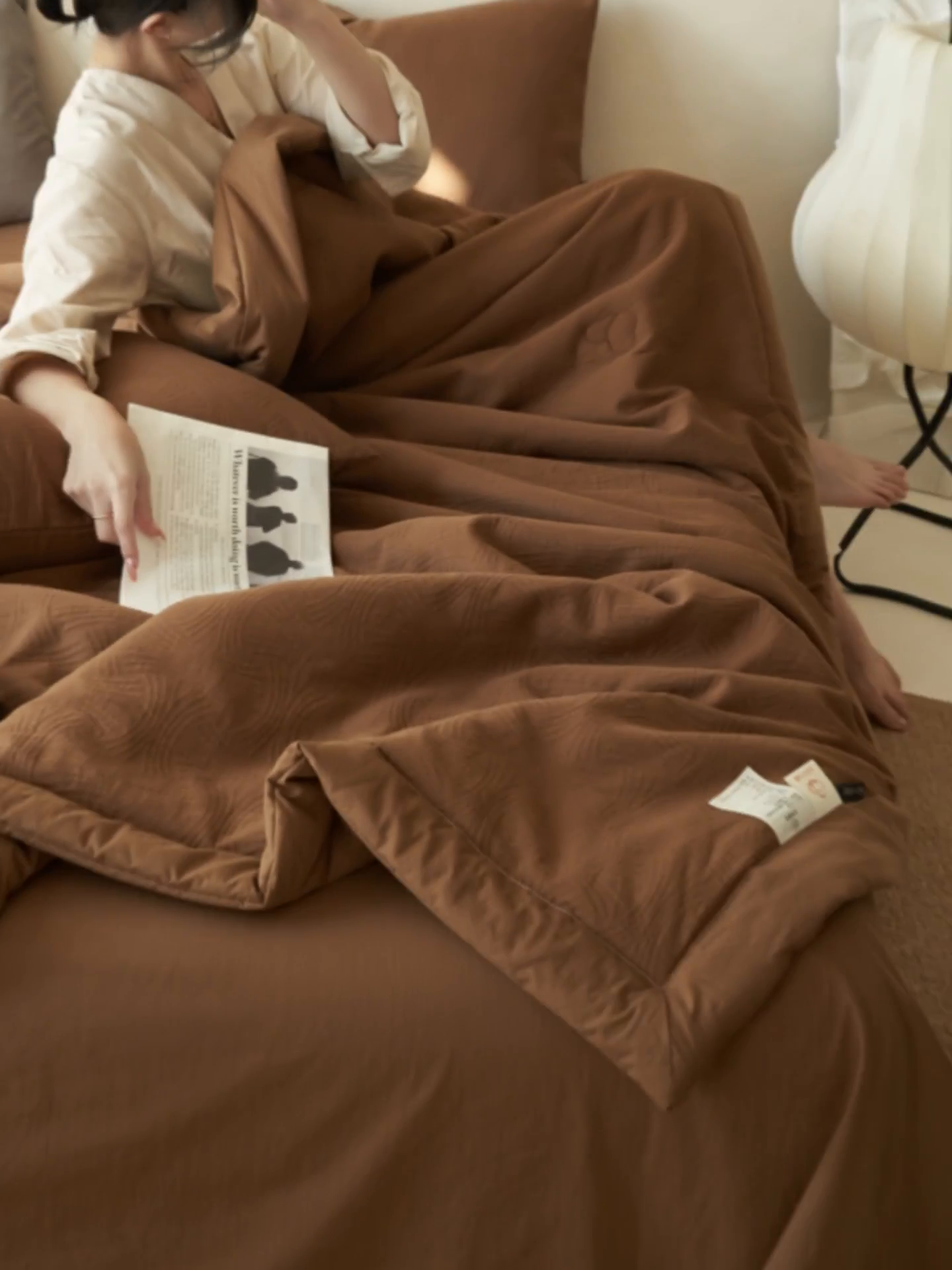 91家纺网 家纺一手货源 找家纺 （总）金鹰 2025新款A类纯棉水洗棉三层流年提花大豆夏被四件套