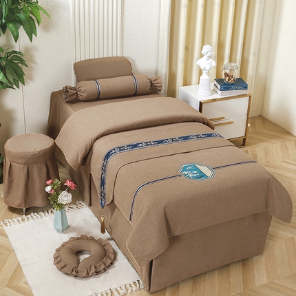 91家纺网 家纺一手货源 找家纺 （总）芙怡 2025春夏新款8023款棉麻绒贴花美 容床罩-花漾系列