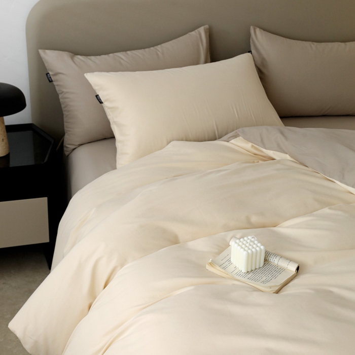 91家纺网 家纺一手货源 找家纺 2025年纯色双拼60支纯棉被套 奶白+岩石灰