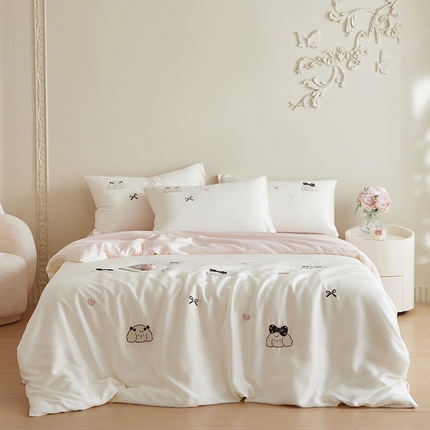 91家纺网 家纺一手货源 找家纺 （总）风向标2025新款60S兰精天丝绣花四件套