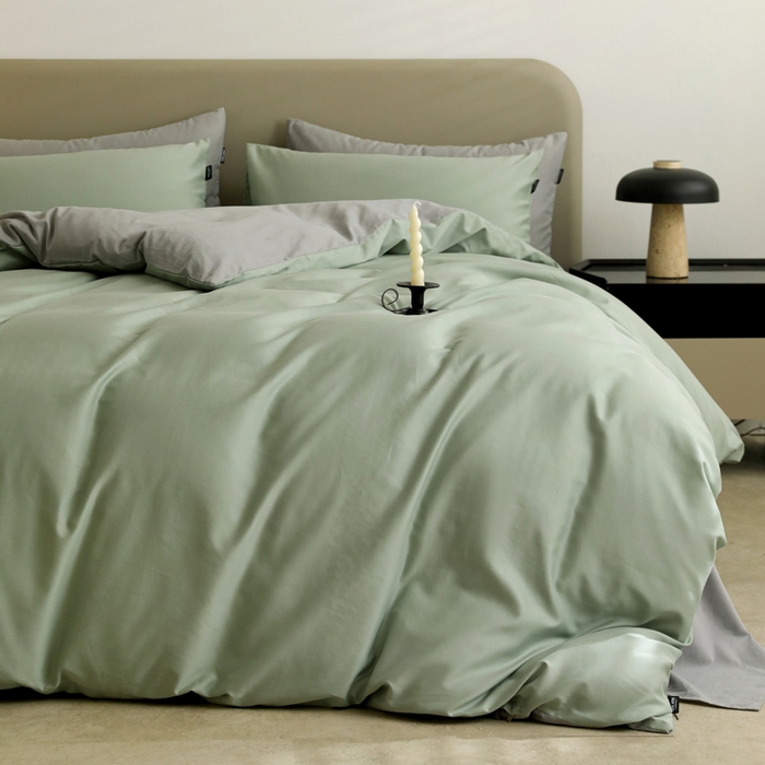 91家纺网 家纺一手货源 找家纺 2025年纯色双拼60支纯棉被套 抹茶绿+浅灰
