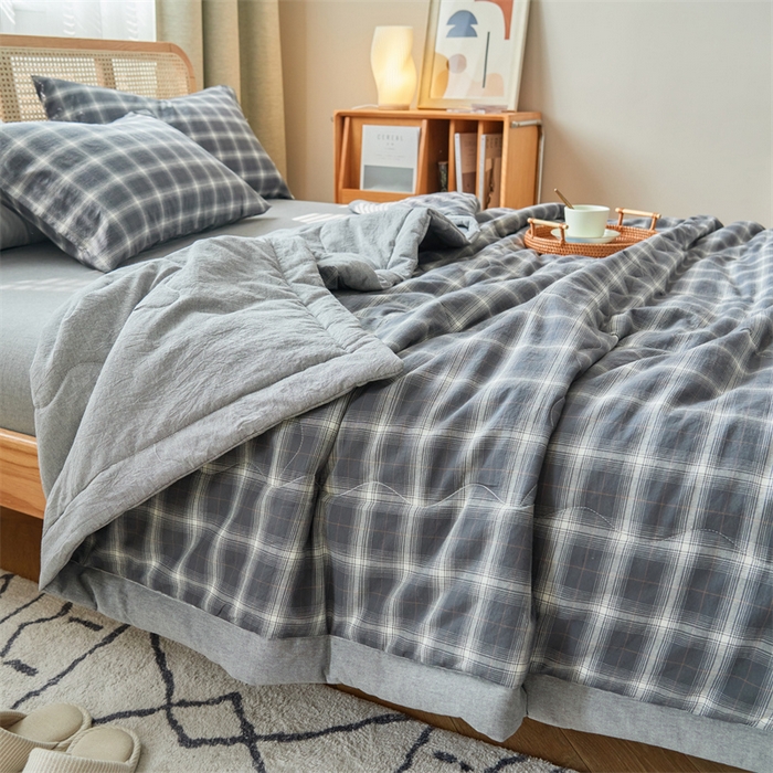 91家纺网 家纺一手货源 找家纺 2025新款A类纯棉水洗棉色织棉花夏被四件套全棉空调被夏凉被 优卡生活