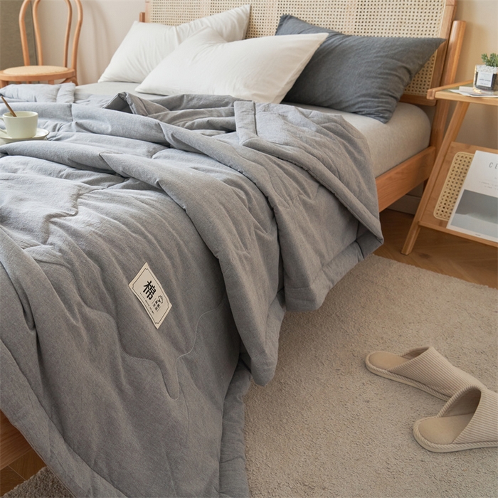 91家纺网 家纺一手货源 找家纺 金鹰 2025新款A类纯棉水洗棉色织棉花夏被全棉空调被夏凉被 浅银灰