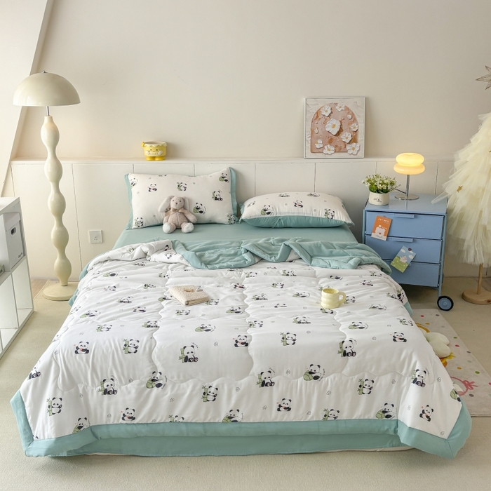 91家纺网 家纺一手货源 找家纺 梦舒羽2025新款小清新系列水洗棉夏被 熊有成竹